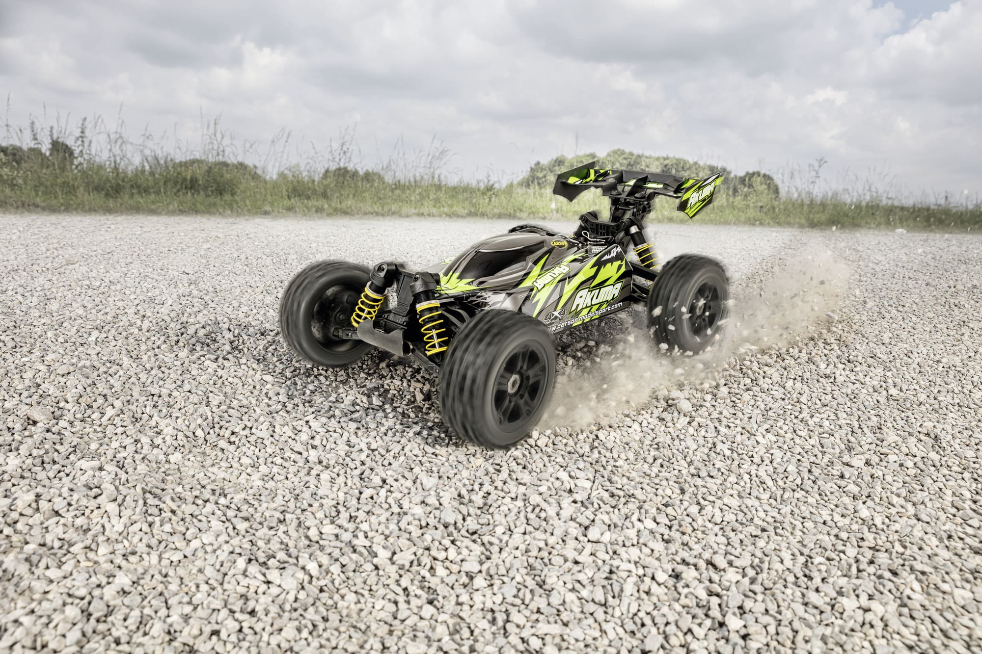 Carson 1_8 Akuma Buggy 4WD 100% RTR gruen Modell