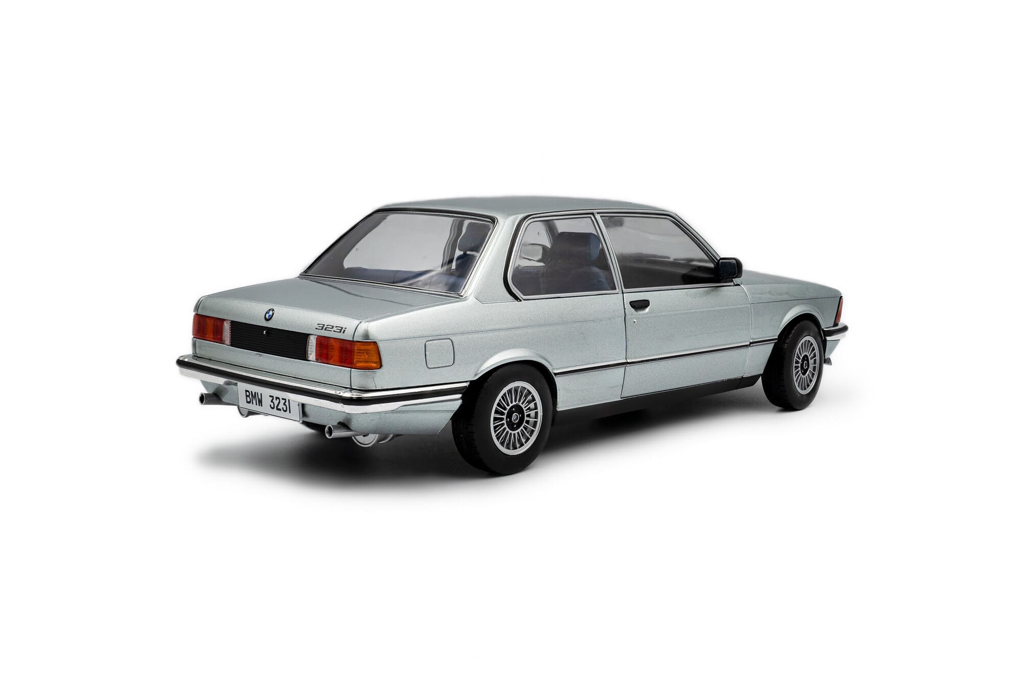 Solido BMW E21 323i Saphirblau Metallic Standmodellauto im Massstab 1_18