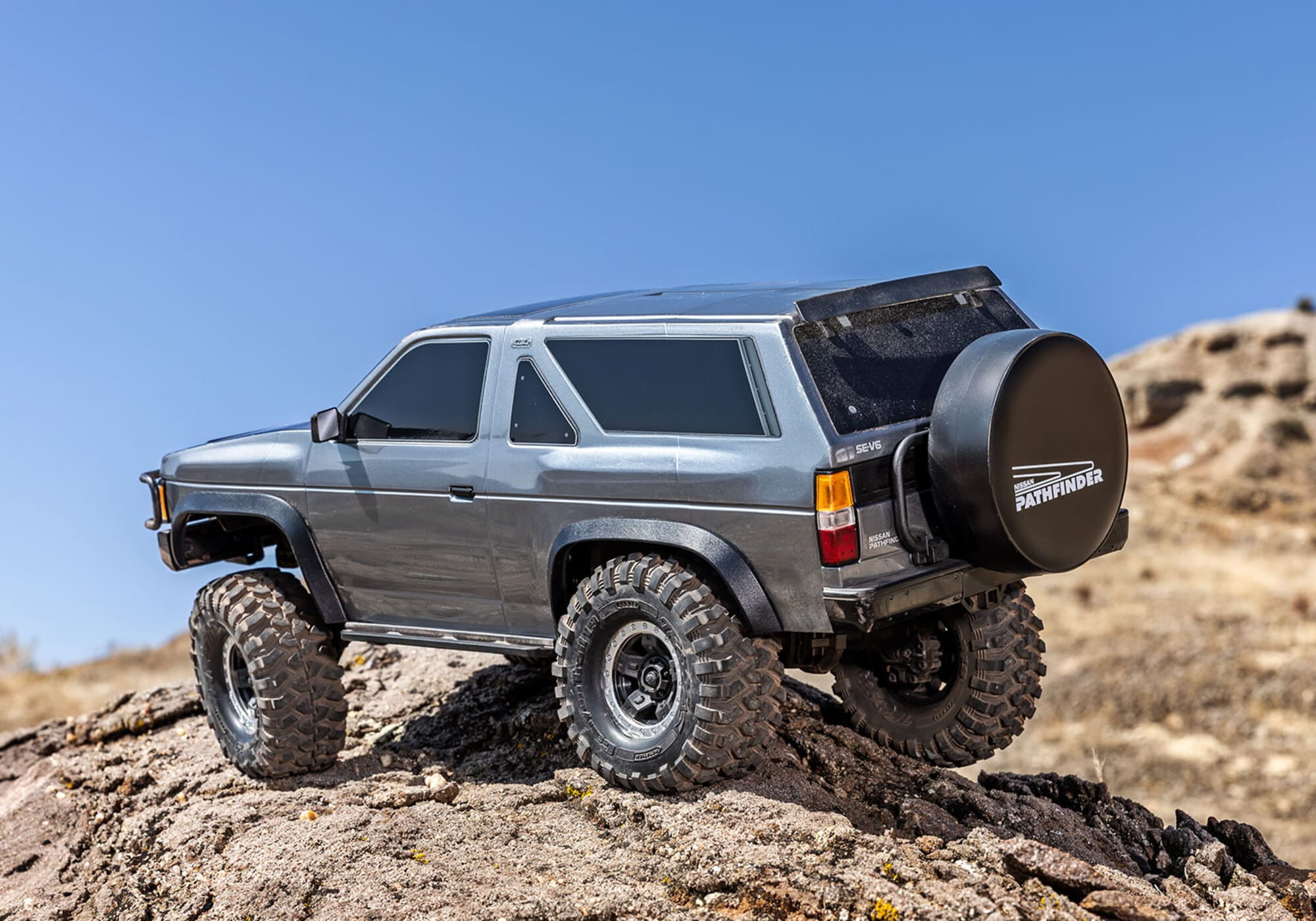 Traxxas TRX-4 Nissan Pathfinder Crawler 1_10 RTR Traxxas TRX-4 Nissan Pathfinder Crawler 1_10 RTR
