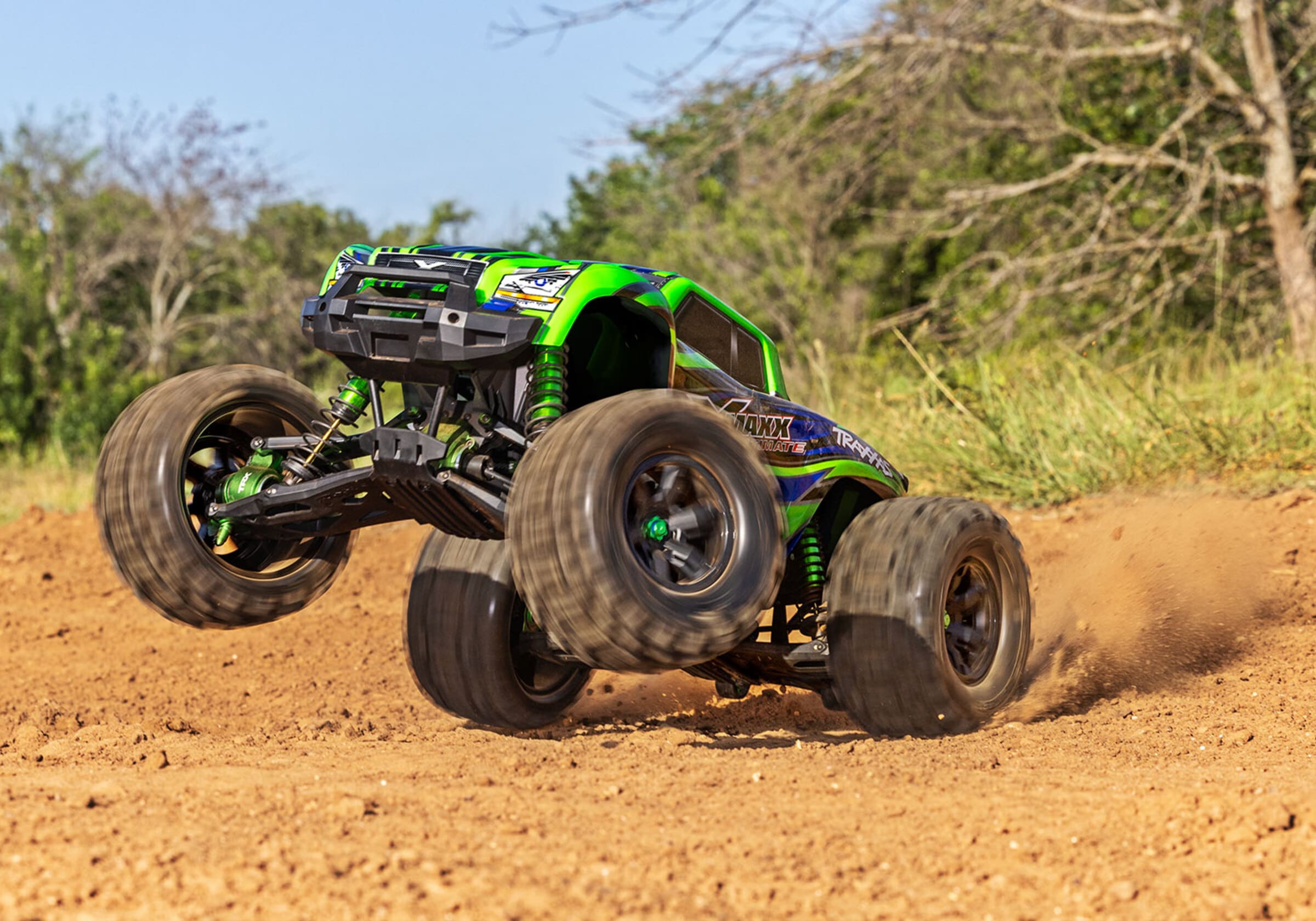 Traxxas X-Maxx - 8S Monstertruck in Action Traxxas X-Maxx Monstertruck 1:7 in Action - 8S Brushless Power im Gelände