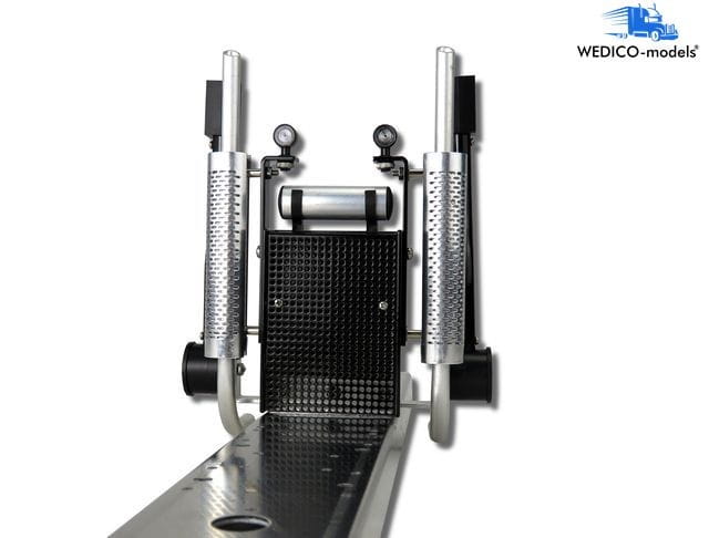 Wedico Luftfilter und Auspuffanlage mit Scheinwerfer - RC-Zubehoer