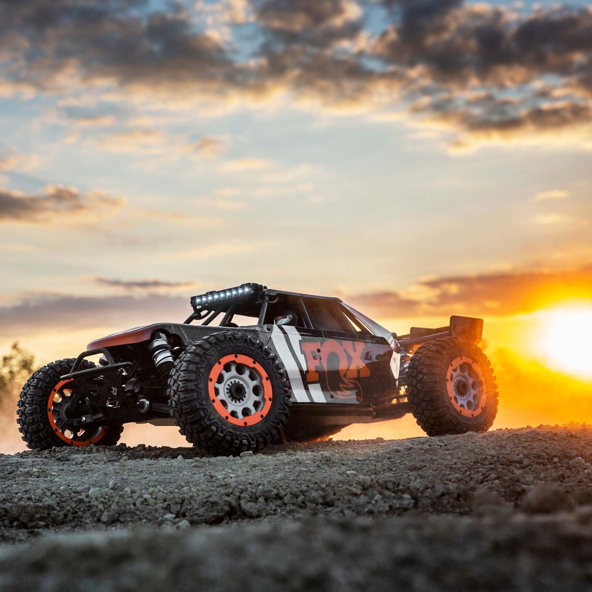 Losi DBXL-E 2.0 V2 Fox 8S 4X4 RTR Brushless Desert Buggy_ Orange