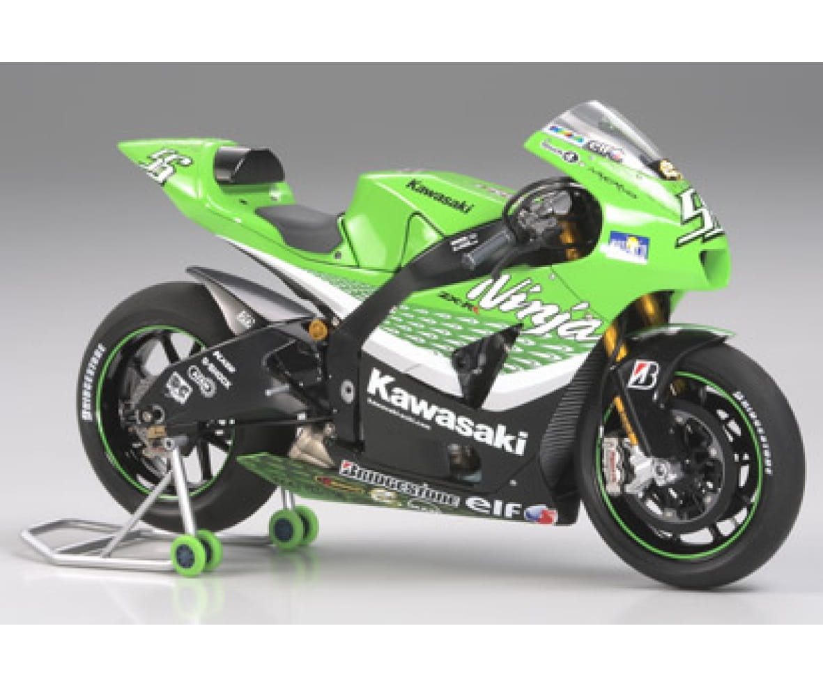 Tamiya Kawasaki Ninja ZX-RR #55 2006 Motorrad 1:12 Plastik Modellbau Bausatz Tamiya Kawasaki Ninja ZX-RR #55 2006 Motorrad 1:12 Plastik Modellbau Bausatz