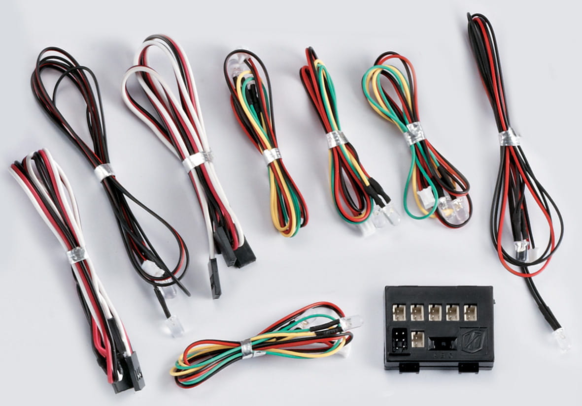 Killerbody LED Licht Set (12 LED`s) mit Kontroller Box Killerbody LED Licht Set _12 LED`s_ mit Kontroller Box - RC-Zubehoer