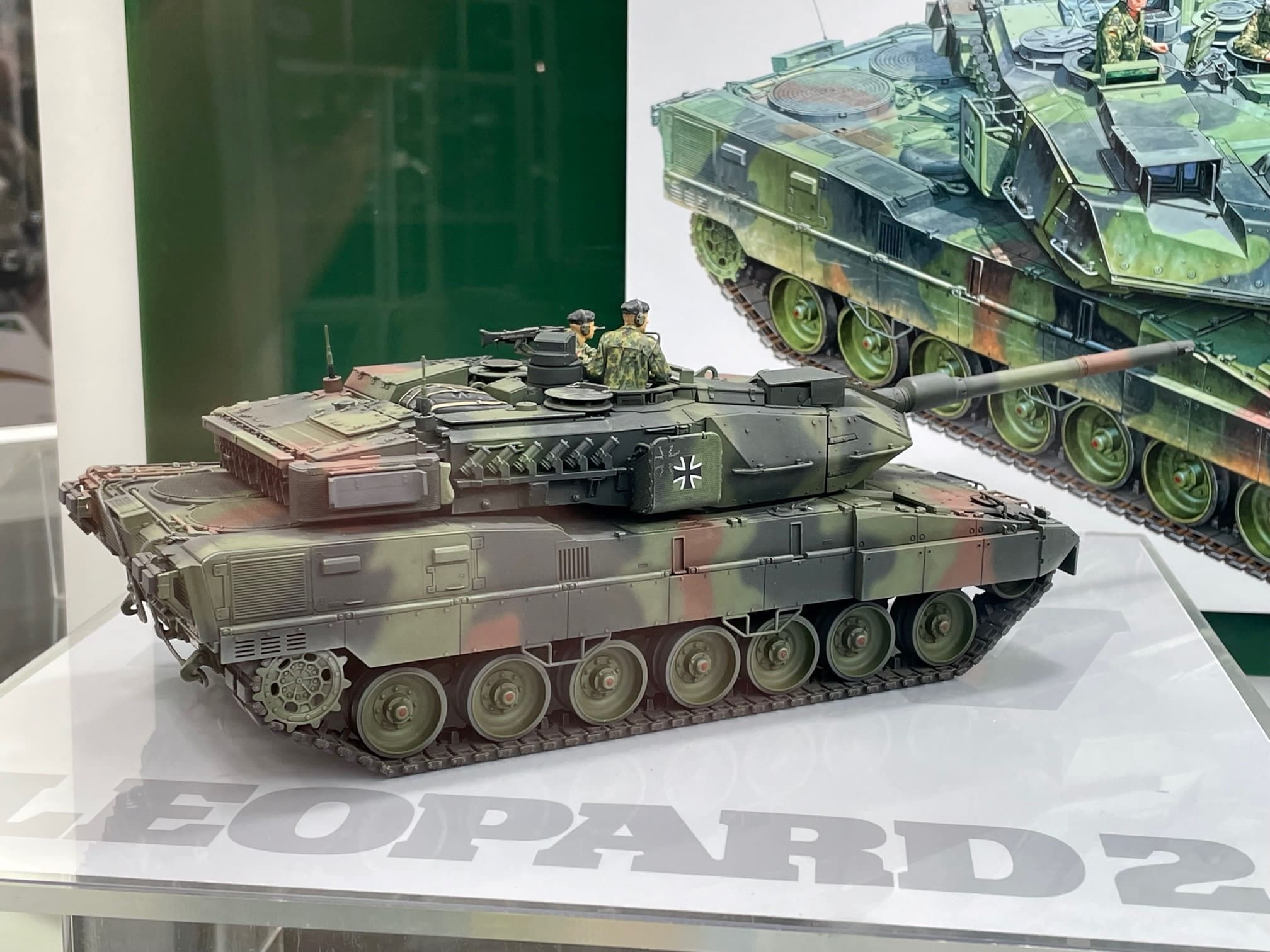 Tamiya 1:35 Kampfpanzer Leopard 2 A7V Panzer Plastik Modellbausatz