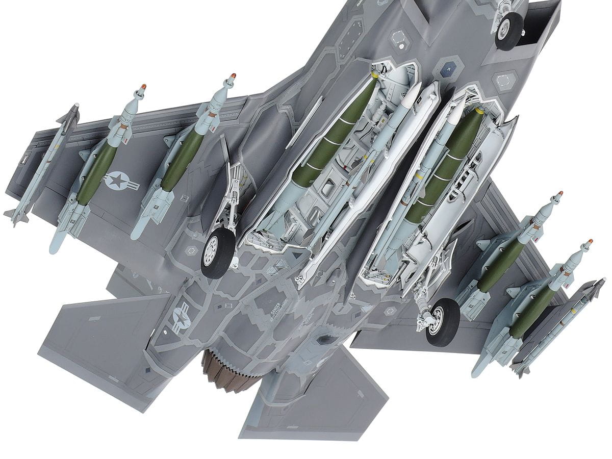Tamiya US F-35A Lightning II 1:48 Platik Modellbau Flugzeug Bausatz