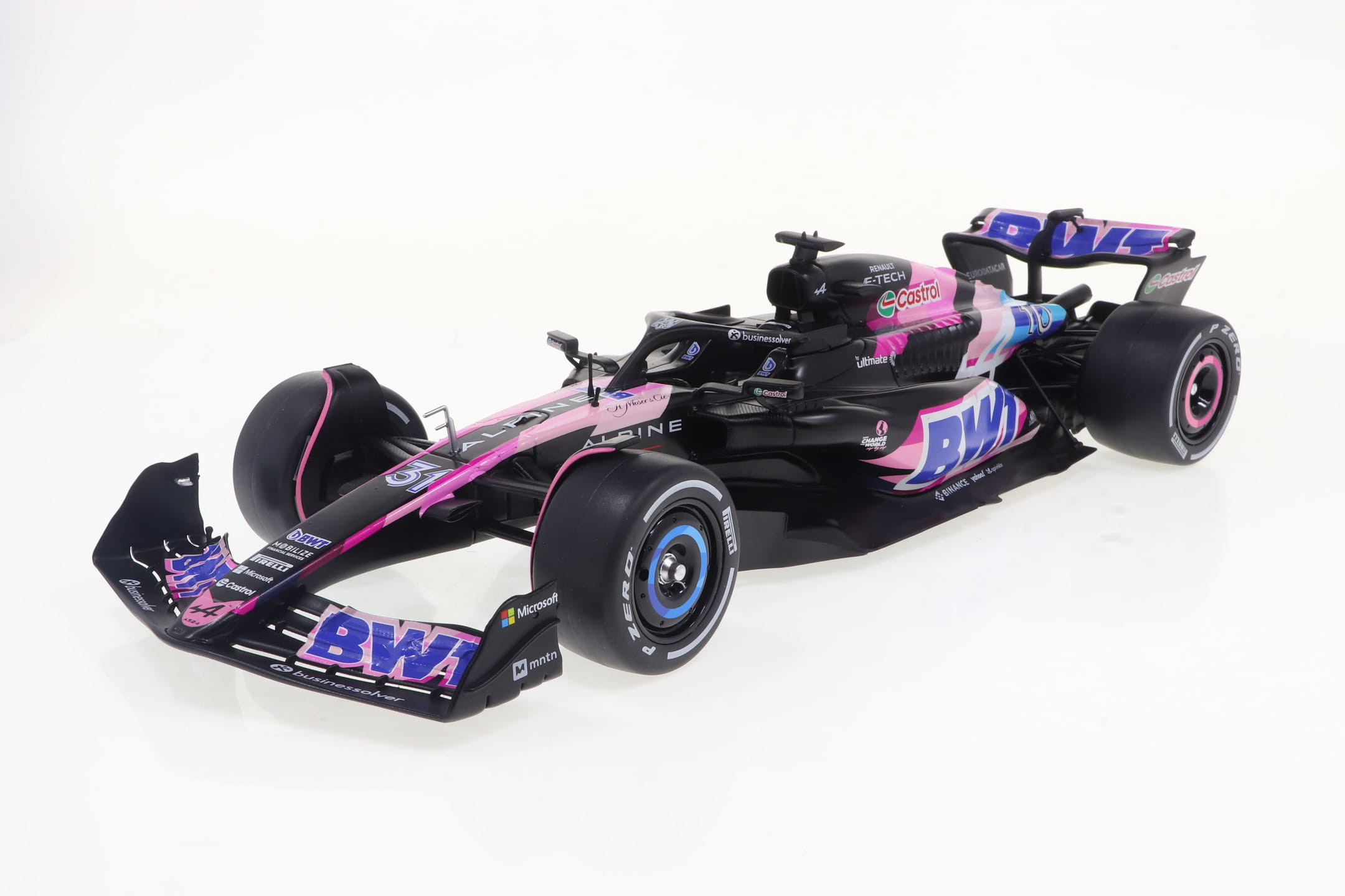 solido-1-18-alpine-a524-presentation-2025-pink