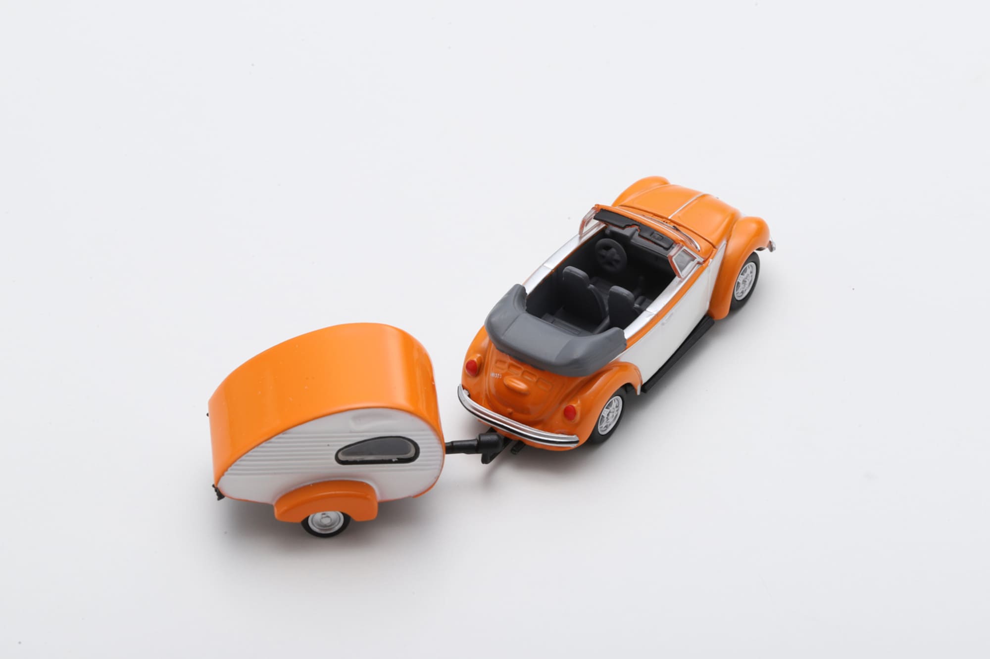 Schuco Volkswagen VW Beetle Cabriolet mit ES Piccolo Anhaenger 1_87 Sammlermodell