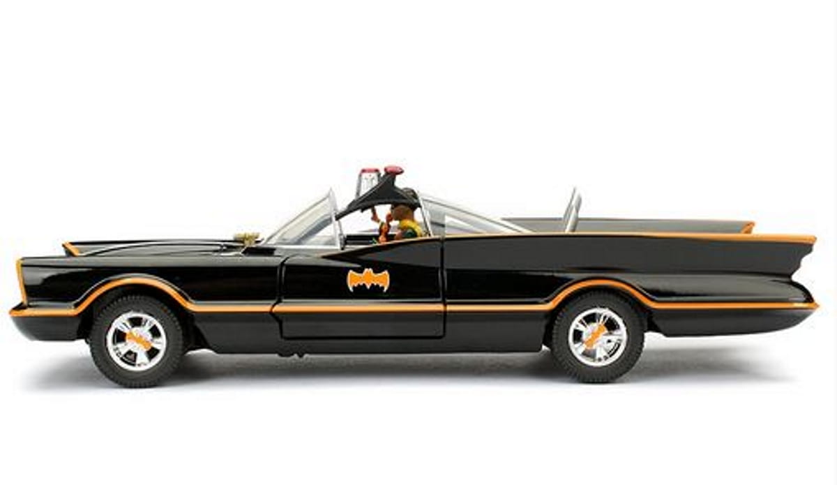 Jadatoys 1:24 Modellauto Batman 1966 Batmobil Classic TV Serie mit Figur