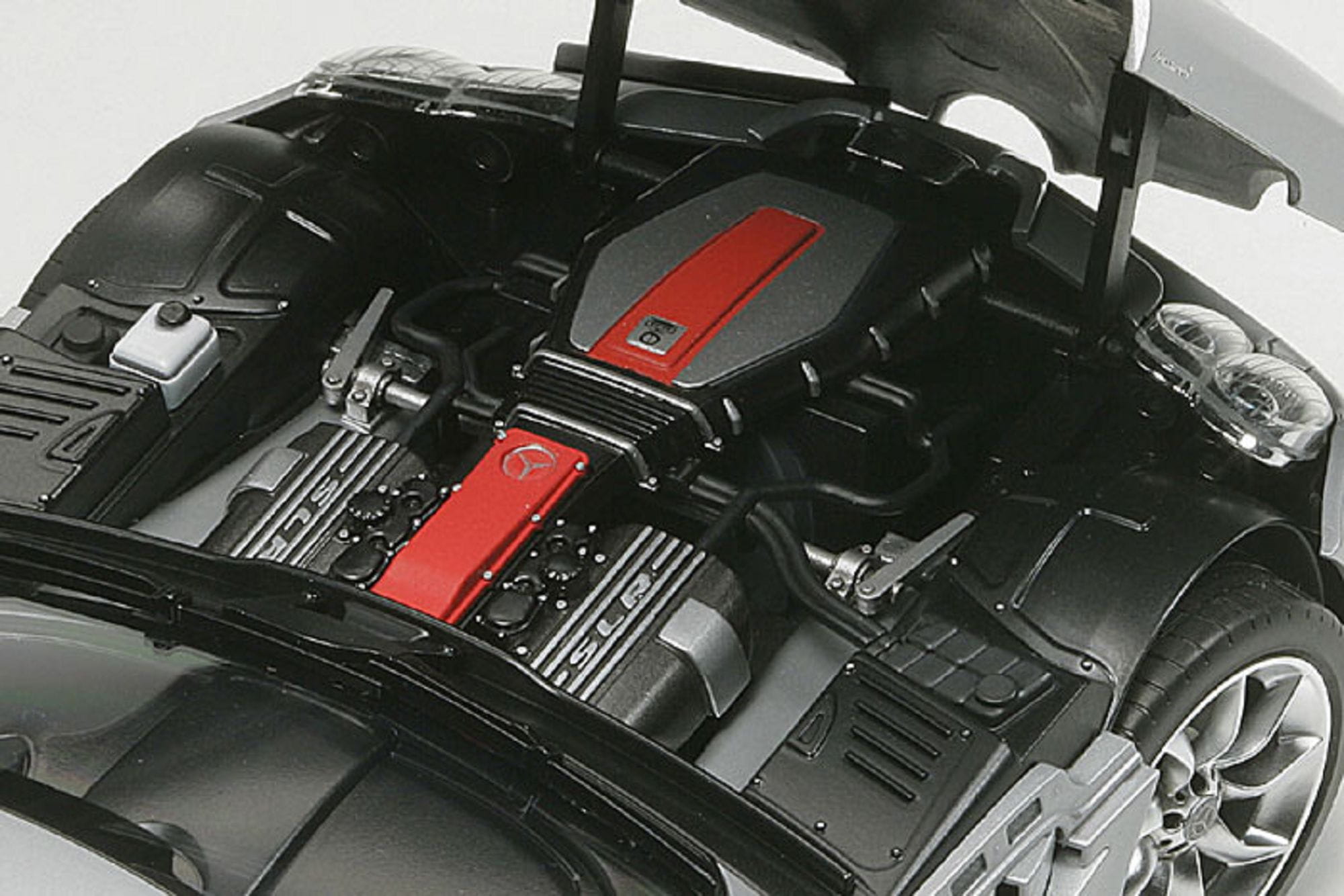 Tamiya Mercedes-Benz SLR McLaren Street 1:24 Platik Modellbau Auto Bausatz