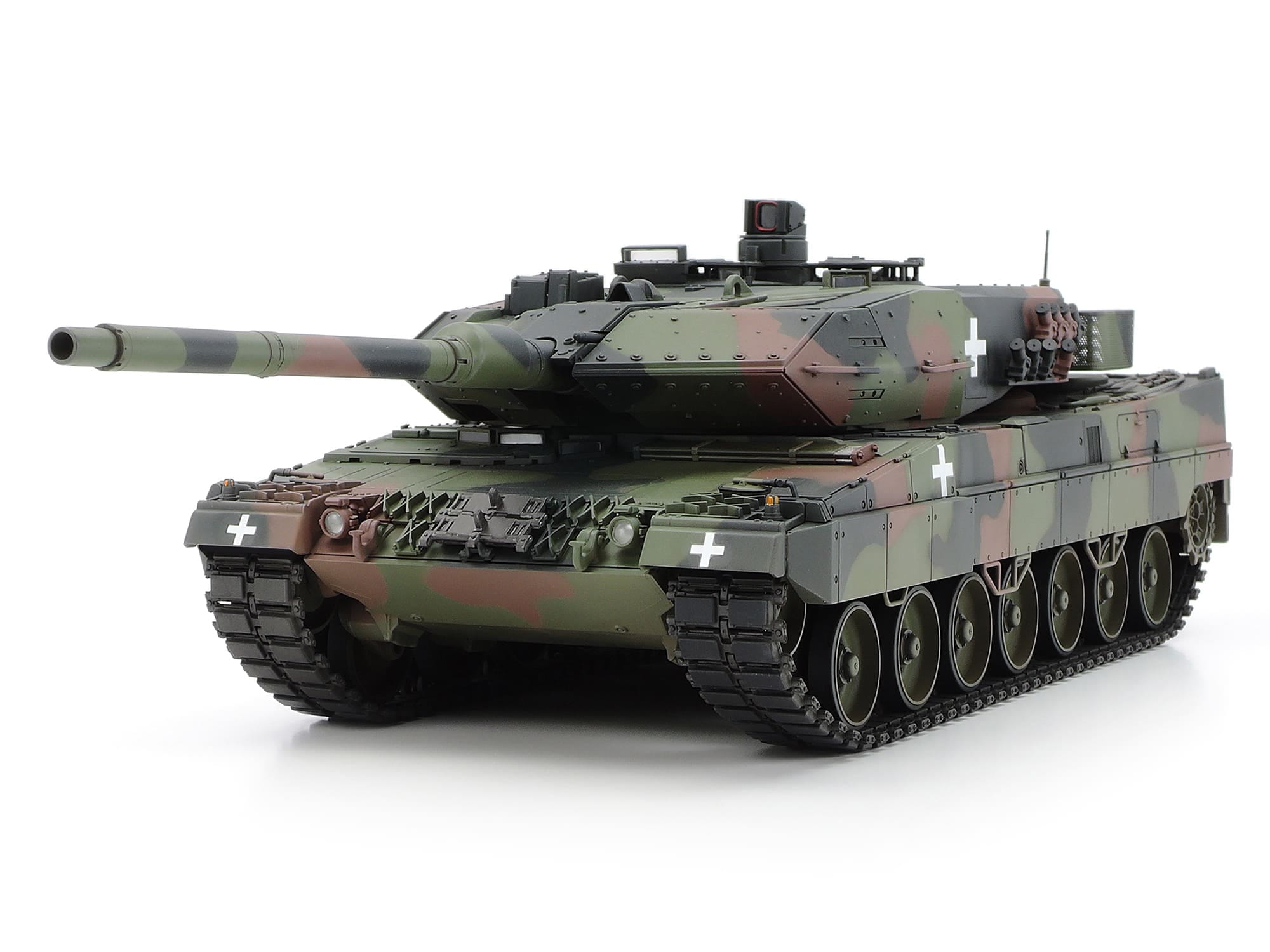Tamiya 1:35 BW Panzer Leopard 2 A6 (3) Ukr. Plastik Modellbau