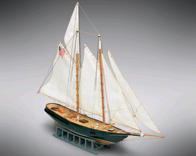 Mini Mamoli Schiff America 1:140 Holz Bausatz