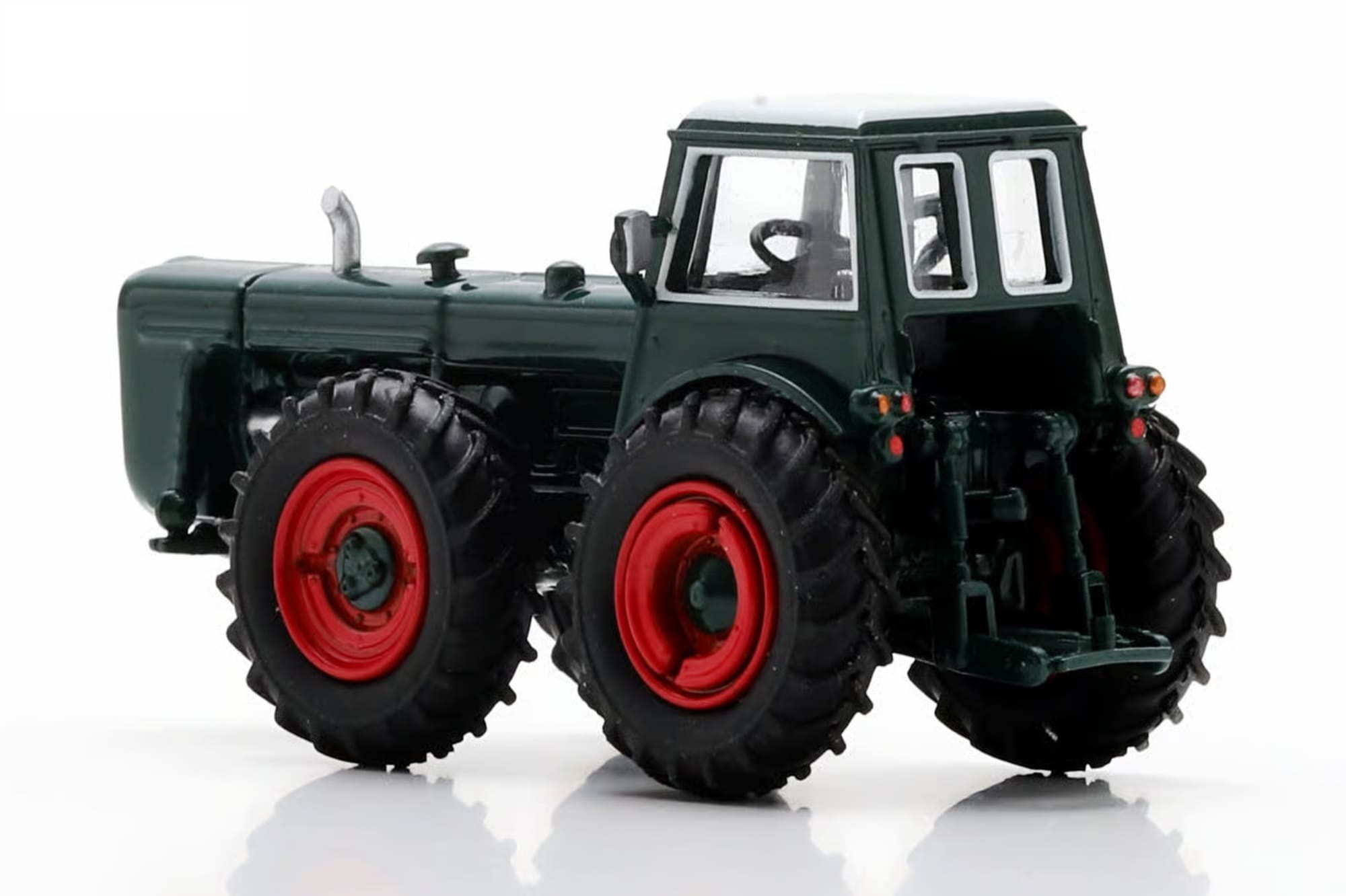 Schuco Dutra D4K Traktor 1_87 Sammlermodell