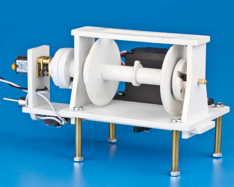 Bild-Alt-Text_Krick Elektrische Ankerwinde Bausatz fuer Schiffsmodelle