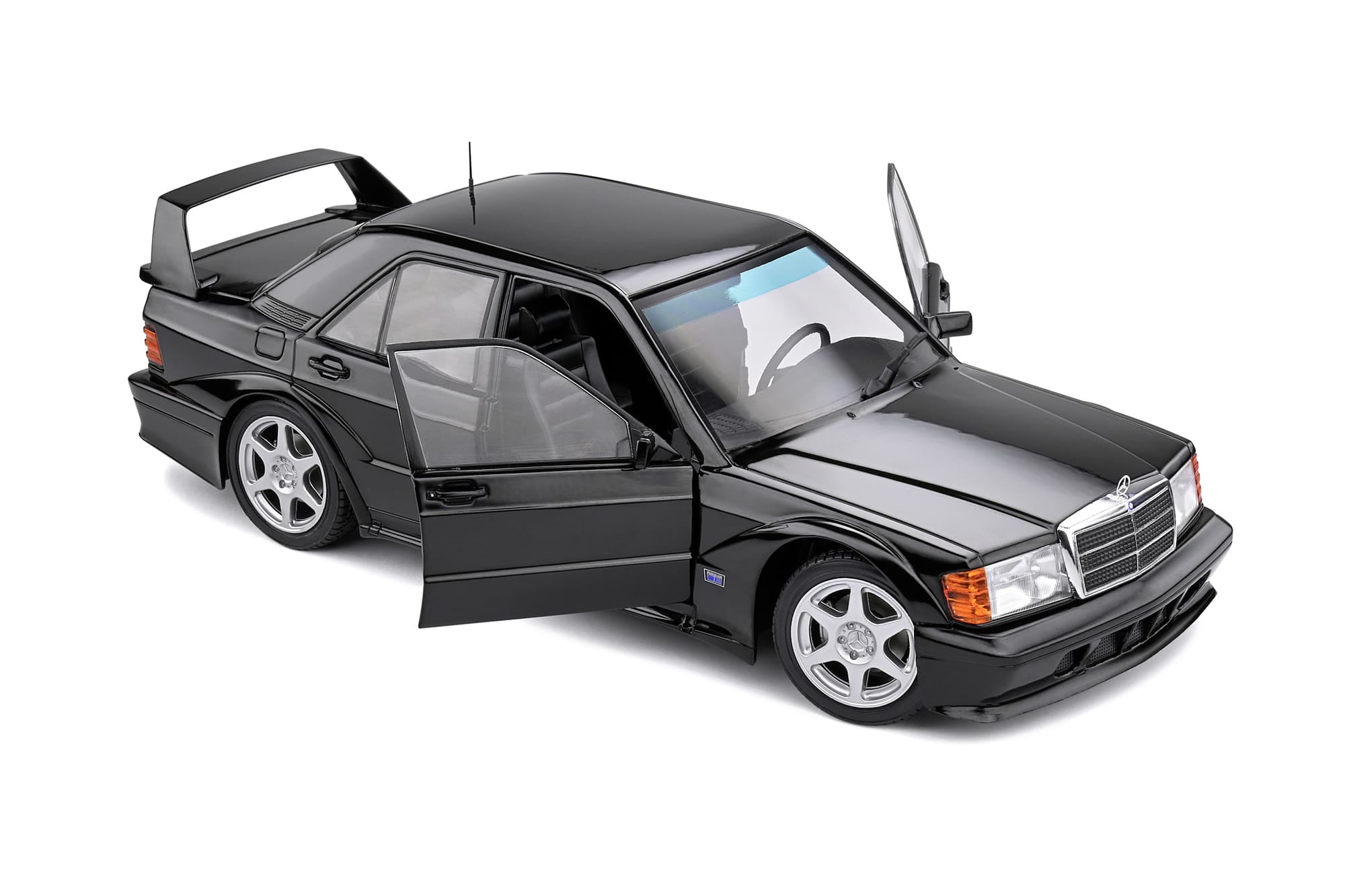 Solido Mercedes-Benz 190E Evo 2 Schwarz Standmodellauto im Massstab 1_18