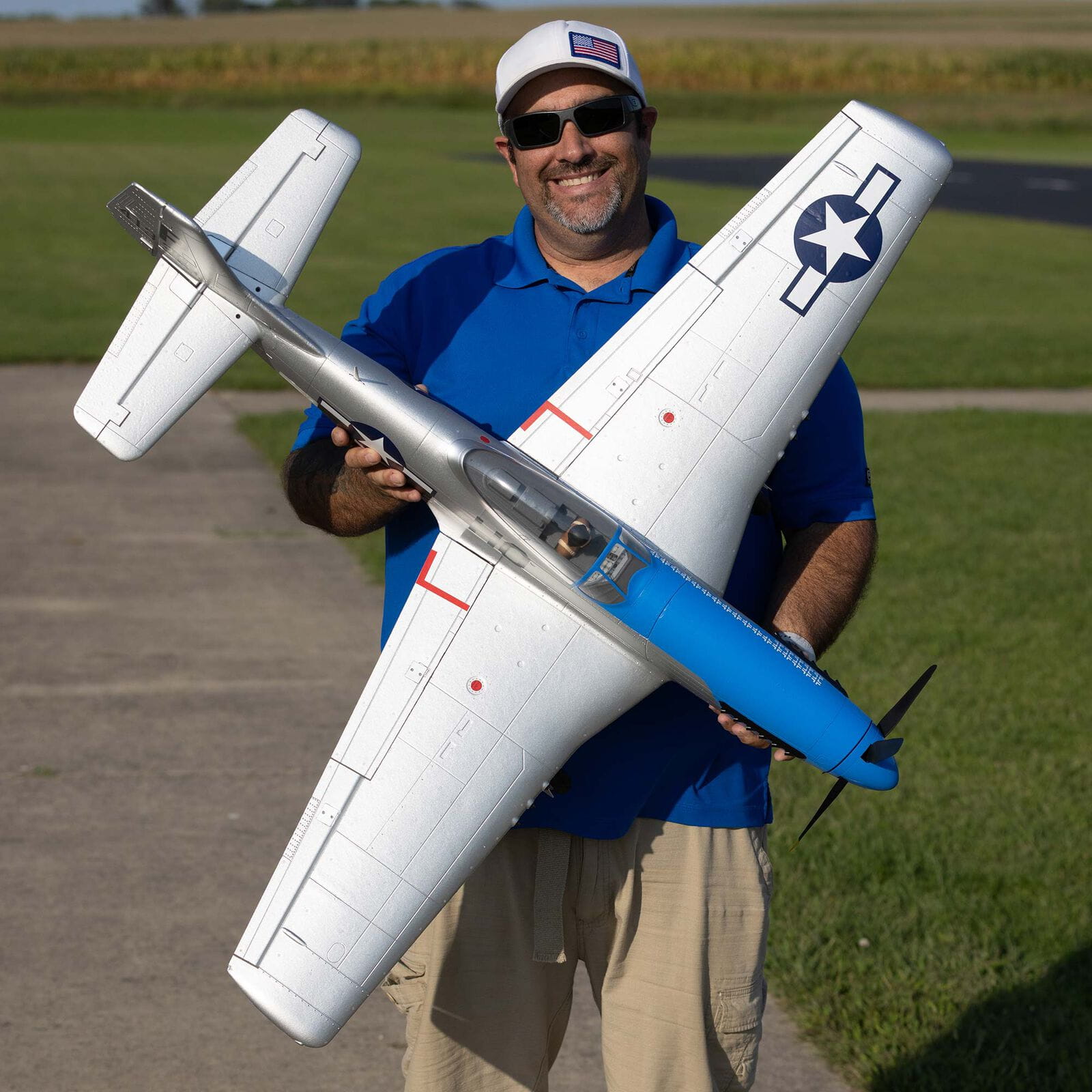 E-flite P-51D Mustang 1.2m RC Flugzeug mit Smart PNP E-flite P-51D Mustang 1.2m RC Flugzeug mit Smart PNP