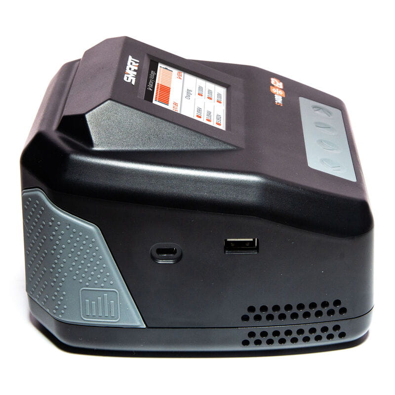 Spektrum S1400 G2 Ladegeraet mit IC3 IC5 Anschluessen