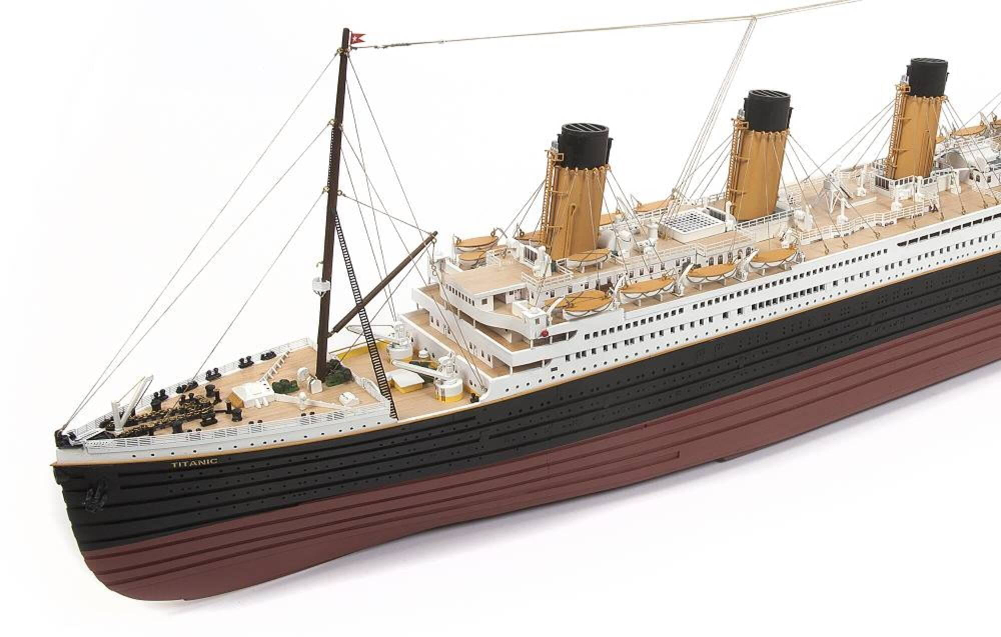 OcCre Titanic Standmodellbausatz 1_300_