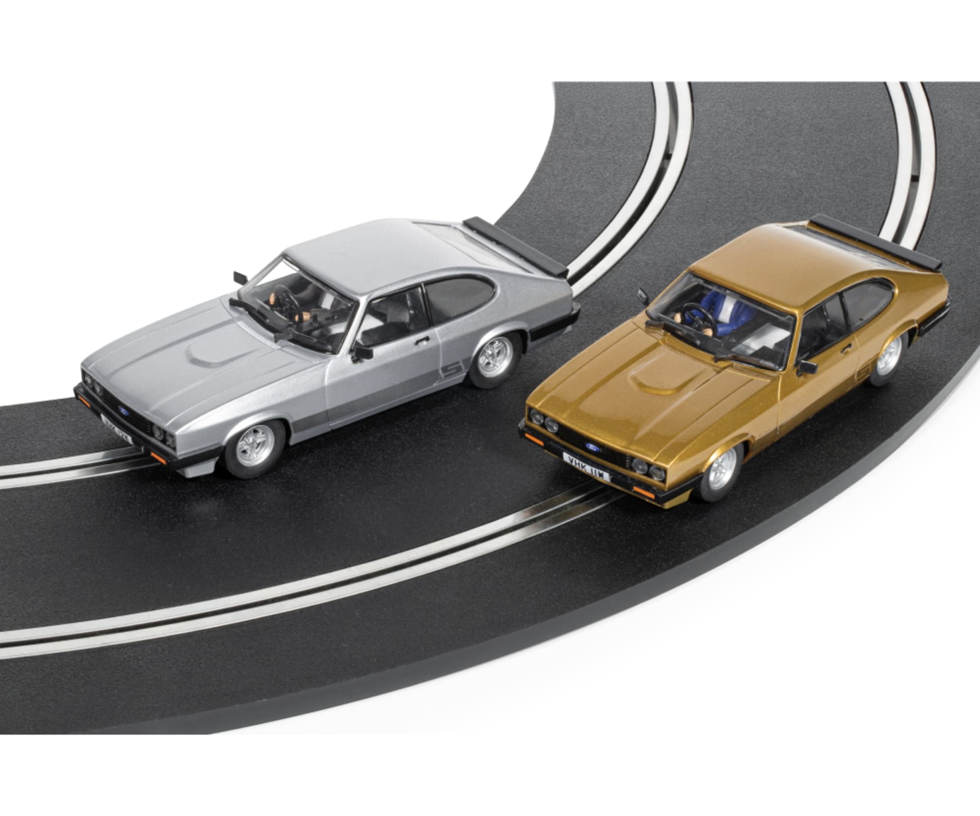 Scalextric 1_32 The Professionals Capri Twin Pack Slotcar