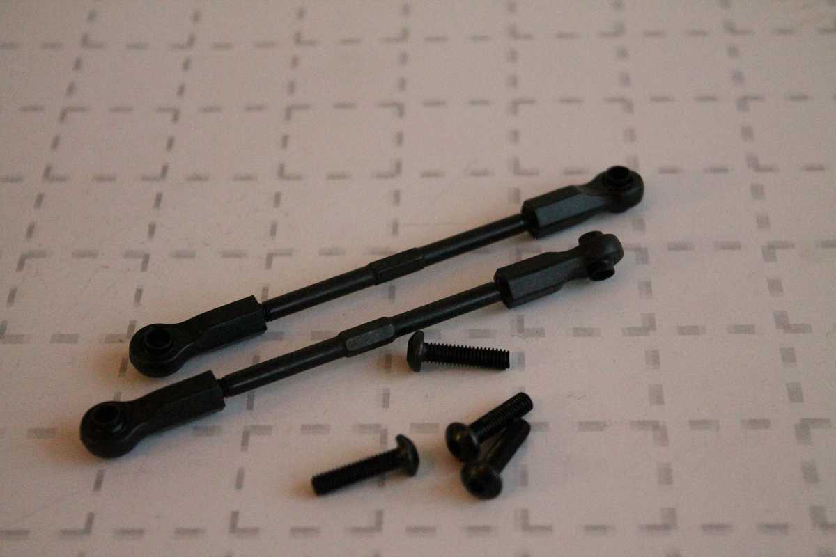 Drive & Fly Models Radträgerverstrebung hinten Truggy (2)