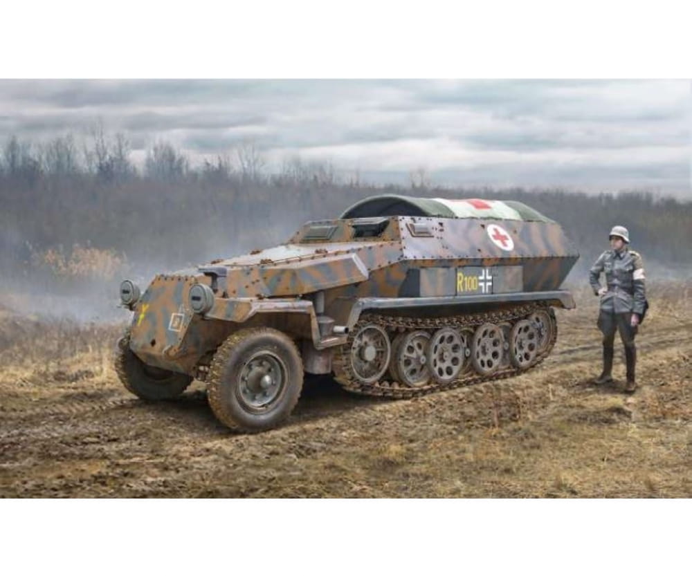 Italeri 1_72 Sd_Kfz. 251_8 Ambulance Modellbausatz_