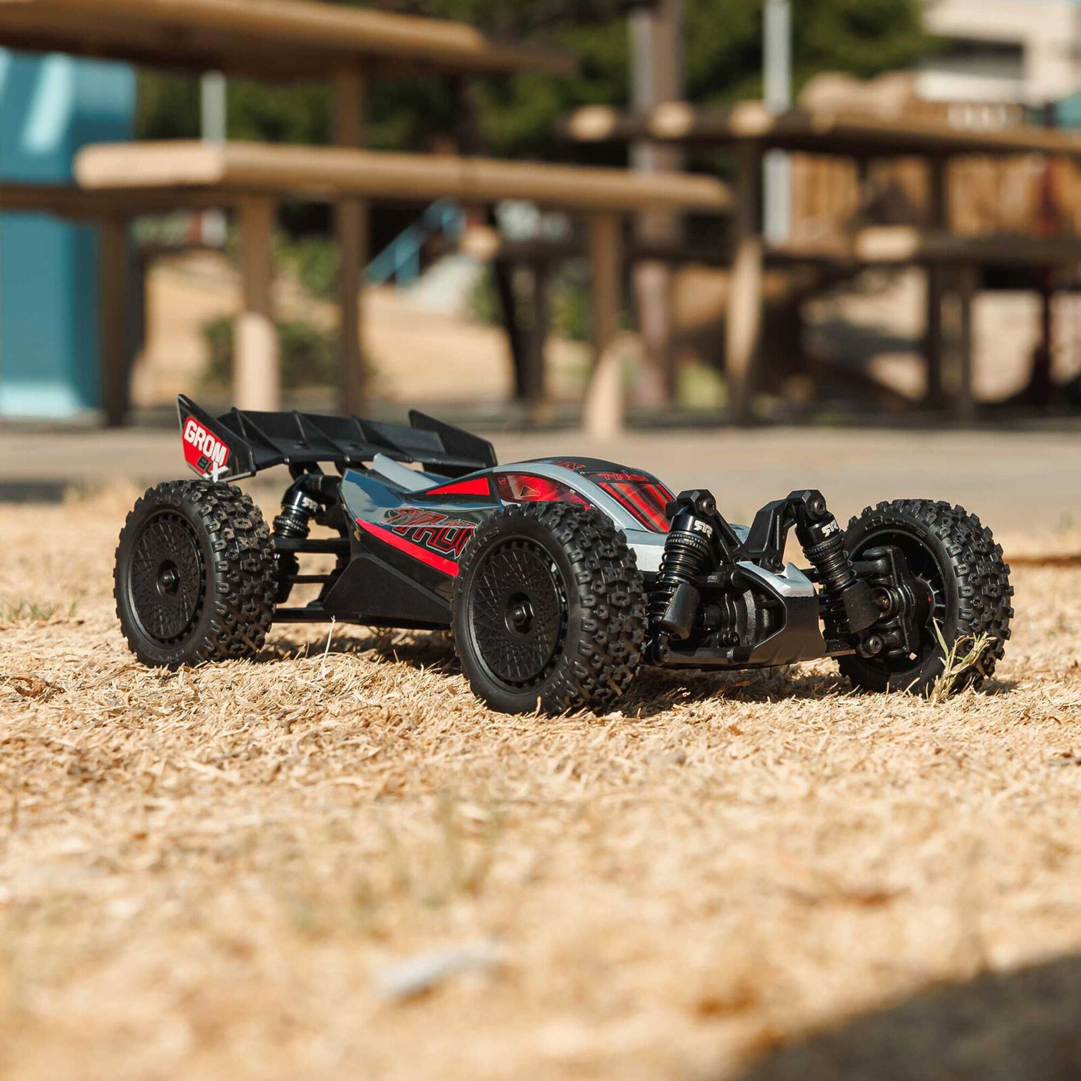 arrma-typhon-grom-small-223s-brushless-elektro-buggy-rtr-silber