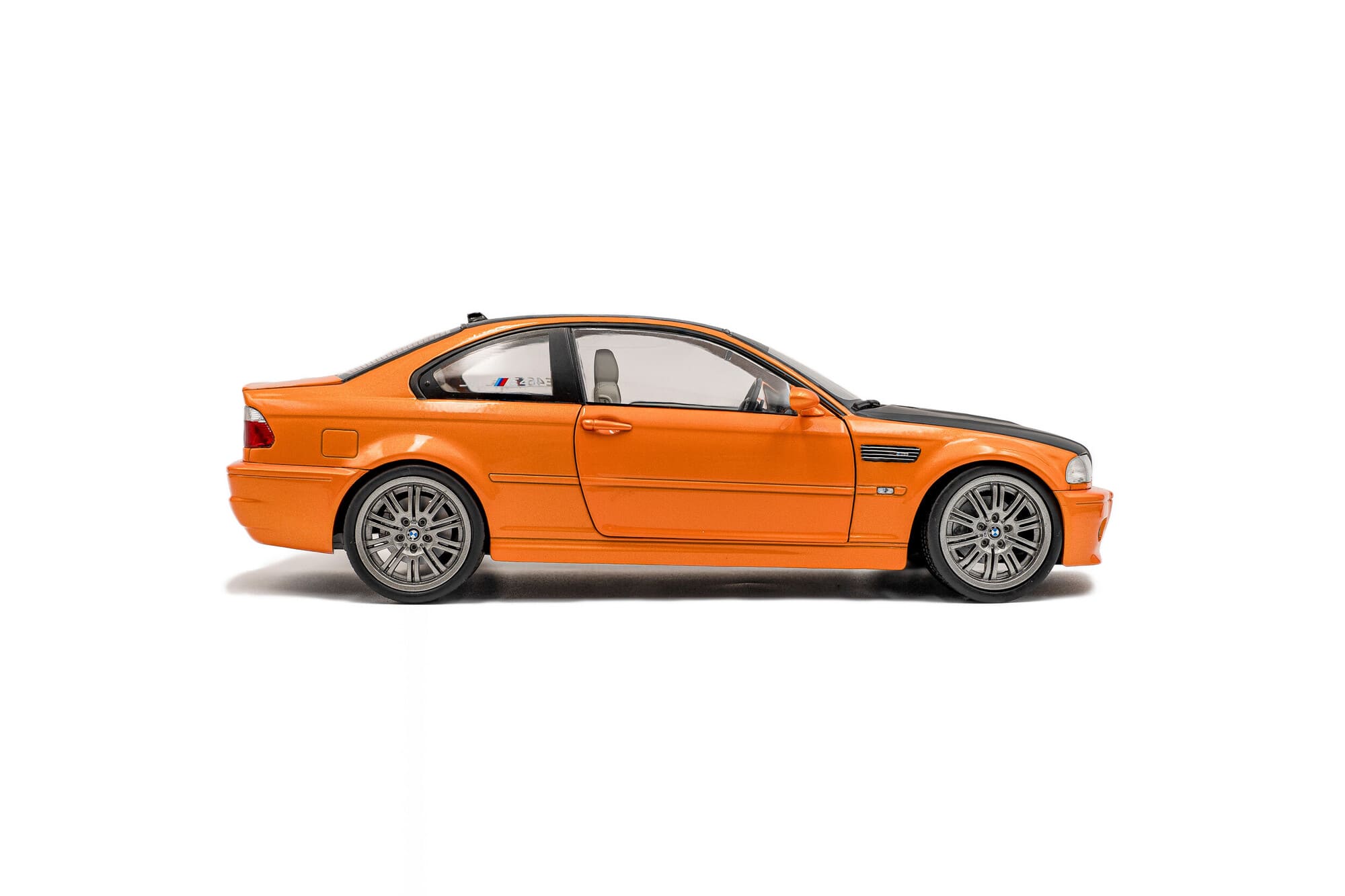 Solido BMW E46 M3 Coupe Orange Standmodellauto im Massstab 1_18