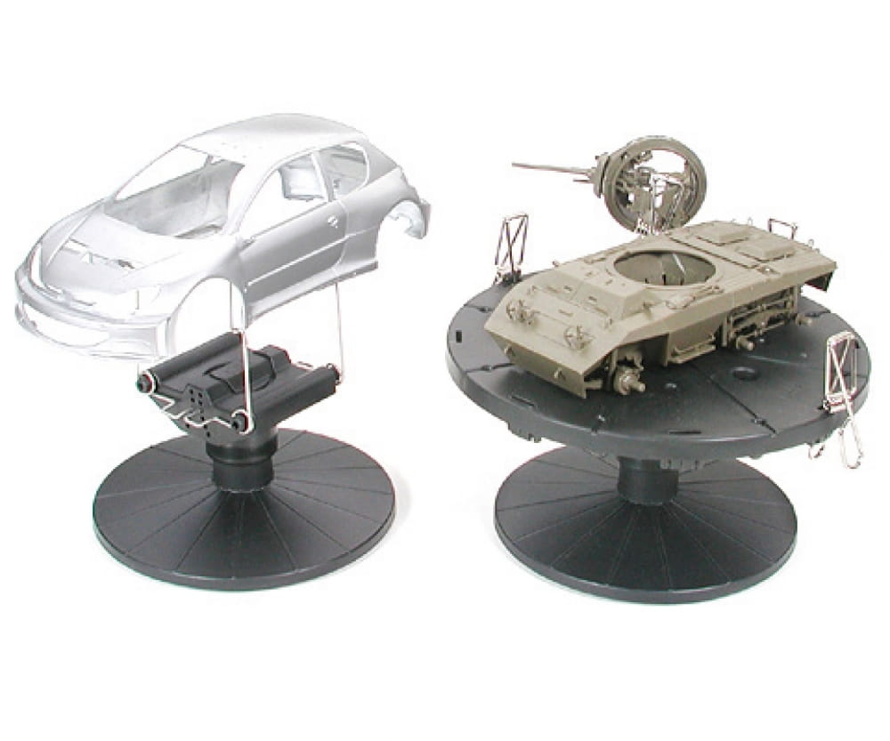 Tamiya Lackierstaender-Set mit drehbarem 16 cm Lackierteller und Metall-Klemmen