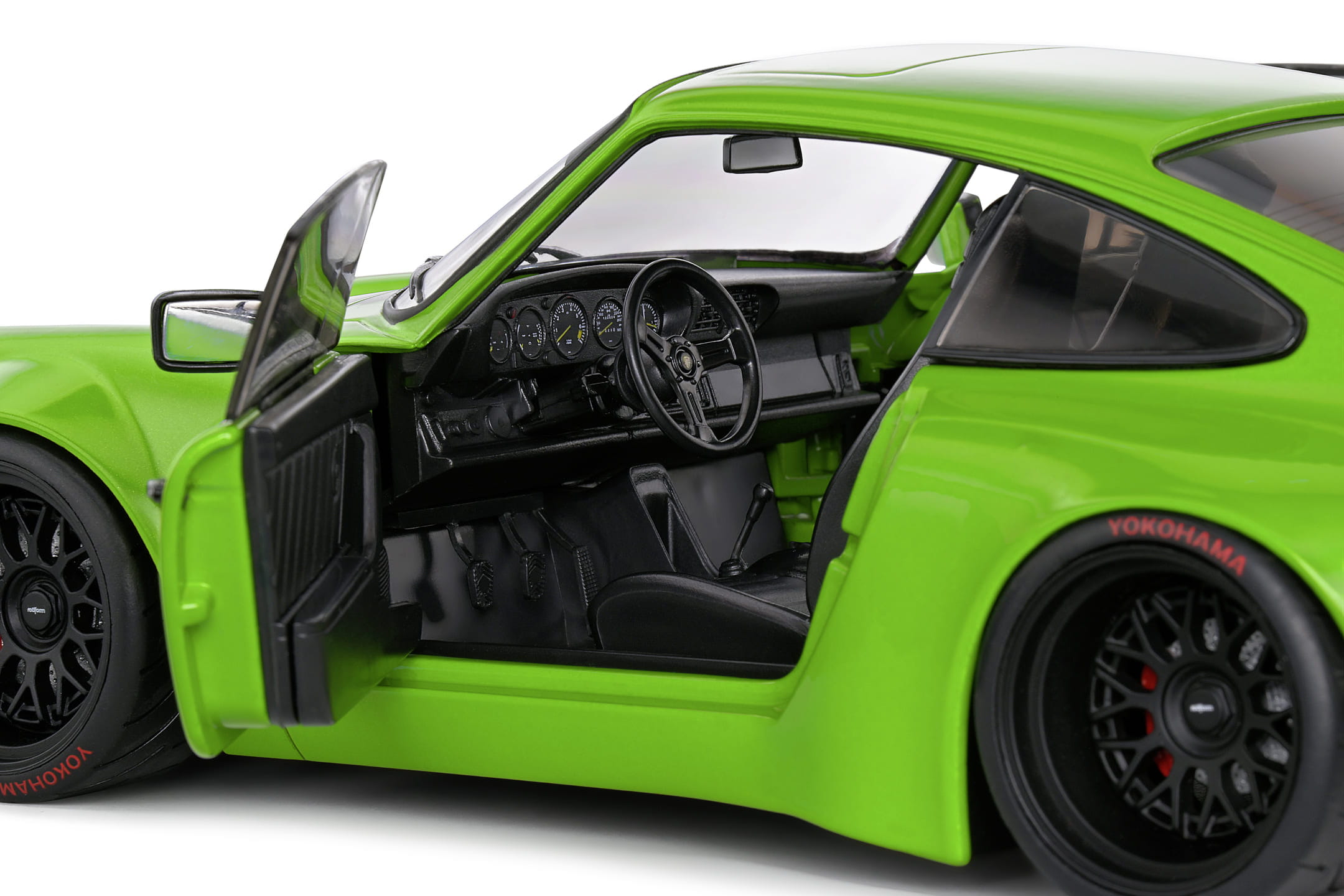 Solido 1_18 Porsche KS-R 2022 Modellauto gruen - Detailgetreue Nachbildung mit Oeffnungstueren