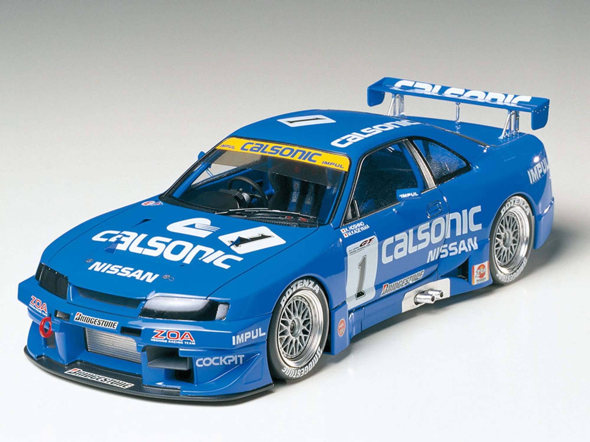 Tamiya 1_24 Nismo GT-R LM Calsonic Modellbausatz mit detailliertem Interieur