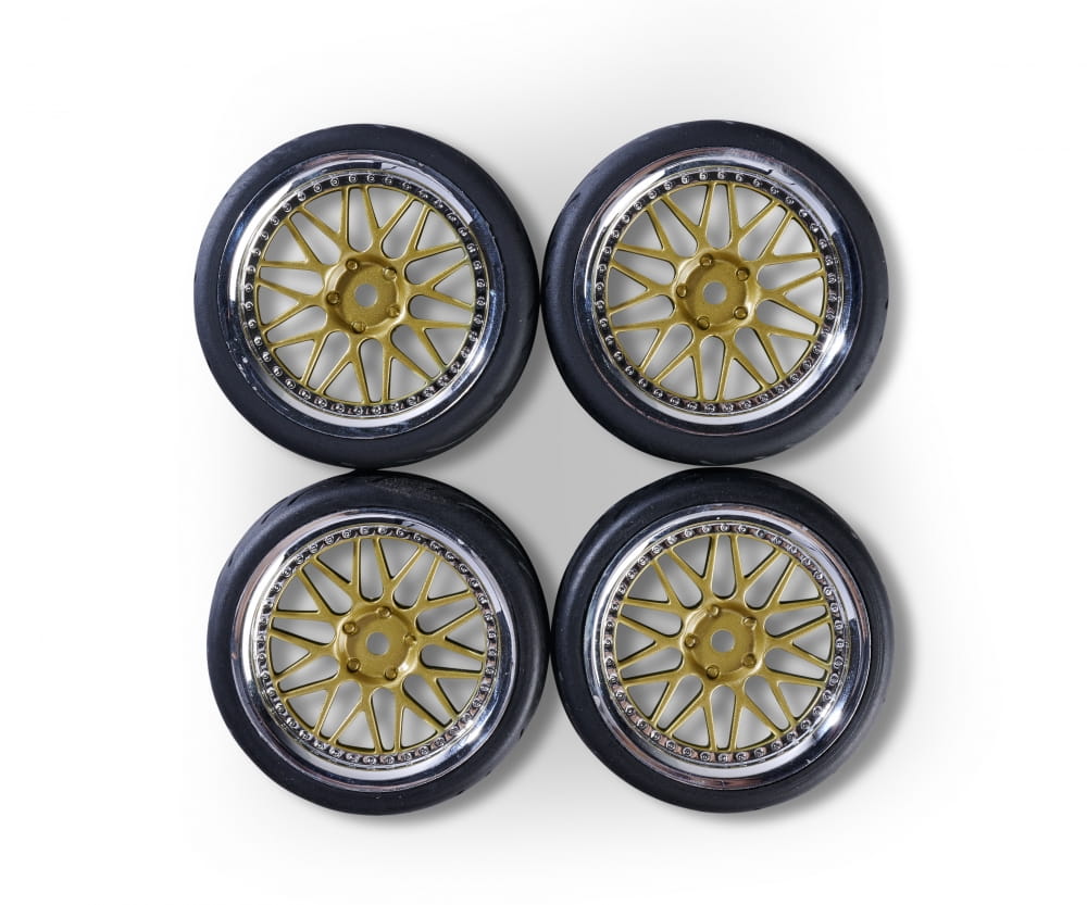 Carson Reifen mit Felgen 1_10 Raederset Y-Design1 _4_ gold_chrom - RC-Zubehoer