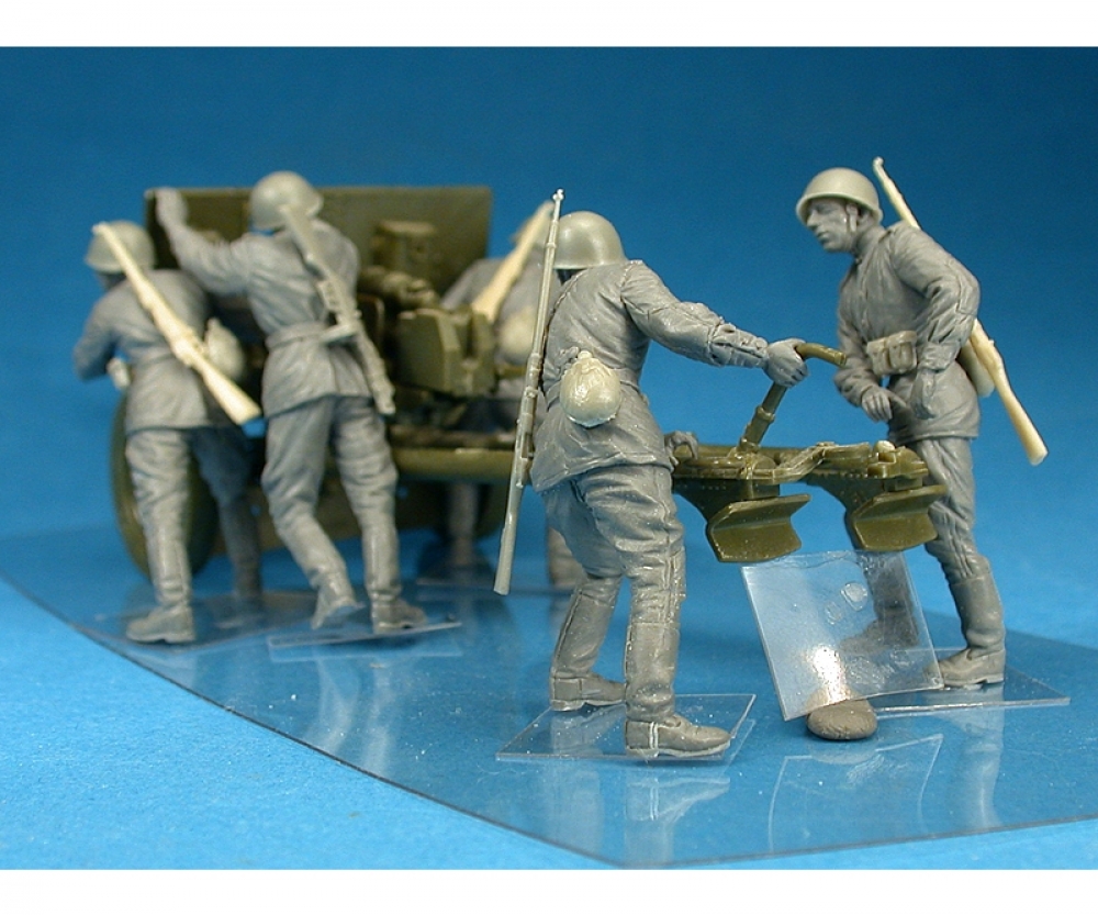 Plastikmodellbau von Miniart 1-35 sov pak zis 3 m crew 5 im m