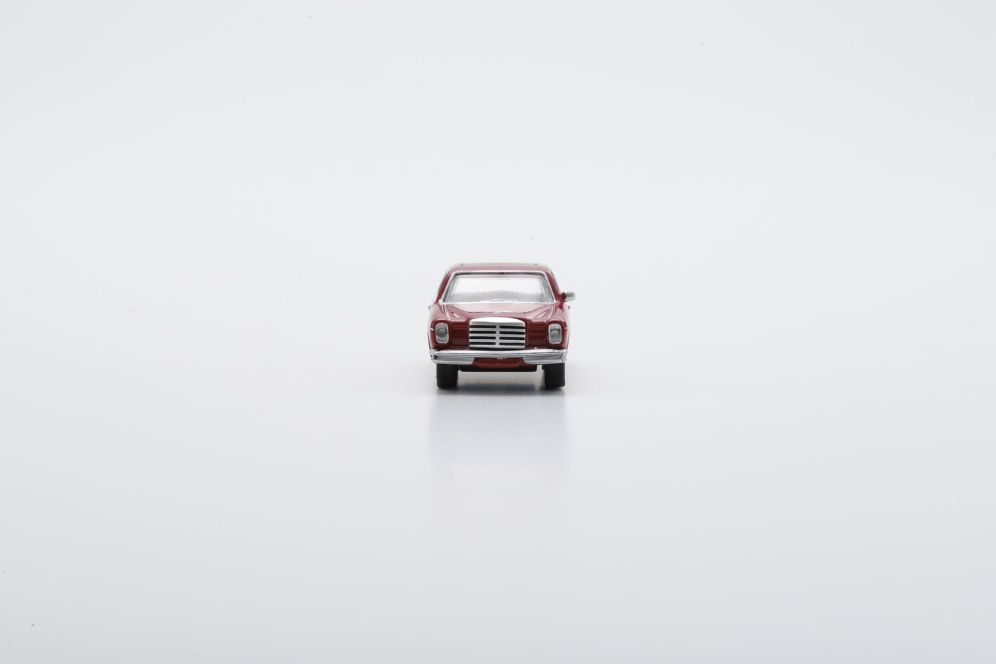 Schuco Mercedes-Benz Strich Acht Coupé W114 1_87 Sammlermodell