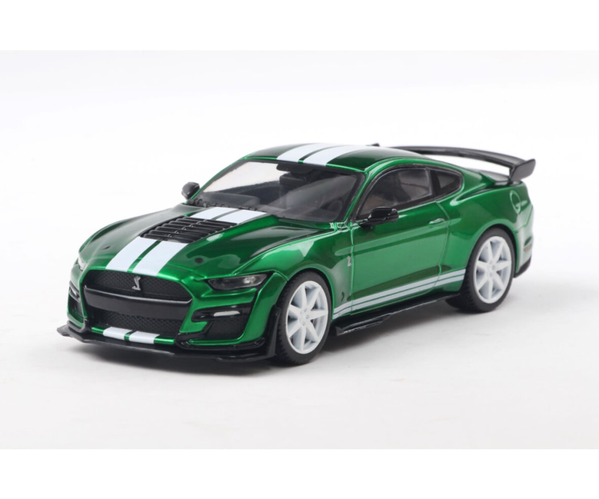Solido 1_43 Shelby Mustang GT500 gruen