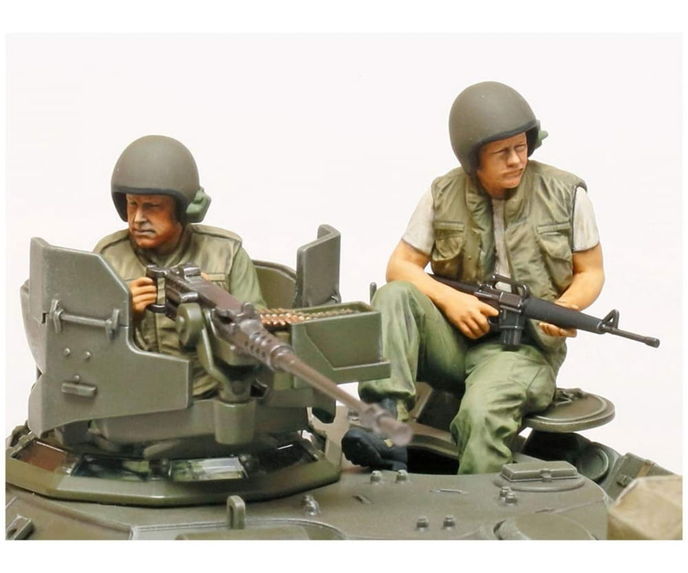 Tamiya US Panzer M551 Sheridan Vietnam 1:35 Plastik Modellbau Militär Bausatz
