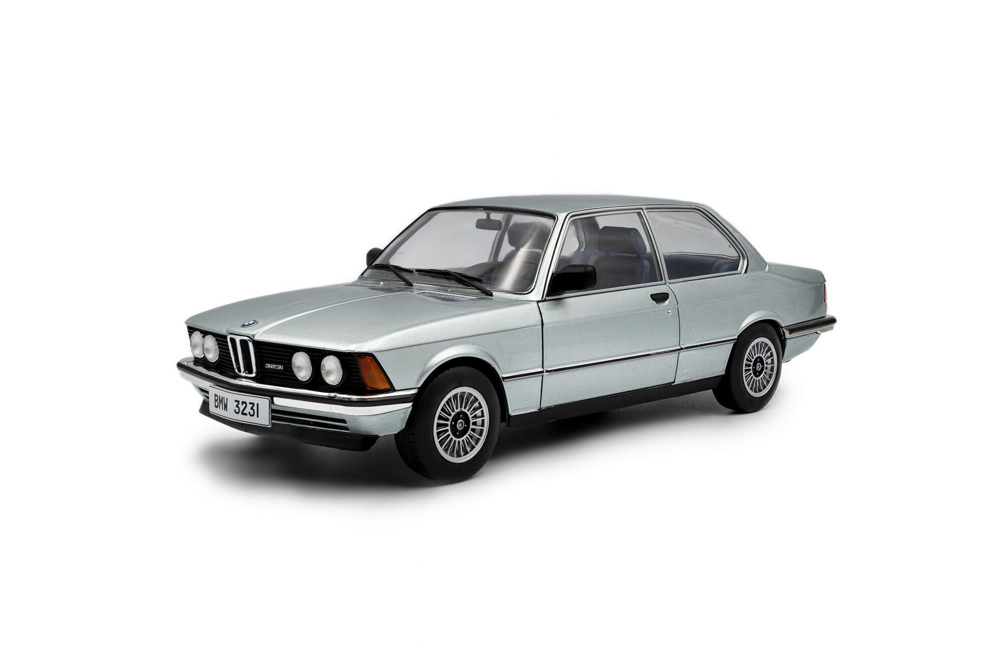 Solido BMW E21 323i Saphirblau Metallic Standmodellauto im Massstab 1_18
