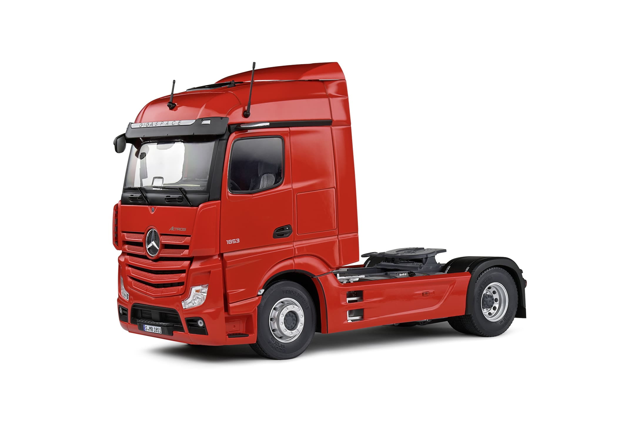 Solido 1_24 Mercedes-Benz Actros Lavarot Modelltruck 2019 - Detailreiches Die-cast Modell