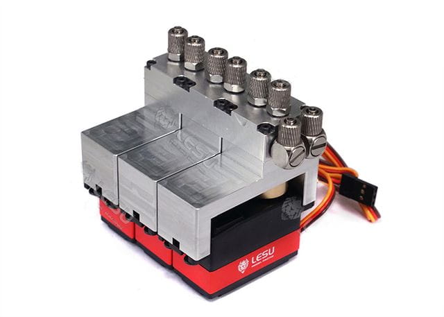 Lesu Hydraulik Steuerventil Alu 3-fach mit Servos