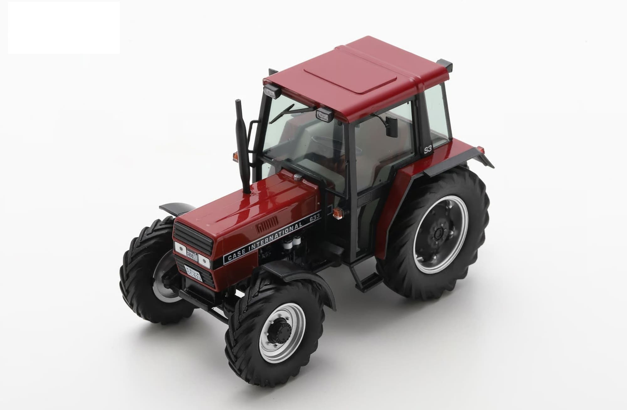 Schuco Case International 633 Traktor 1_32 Sammlermodell