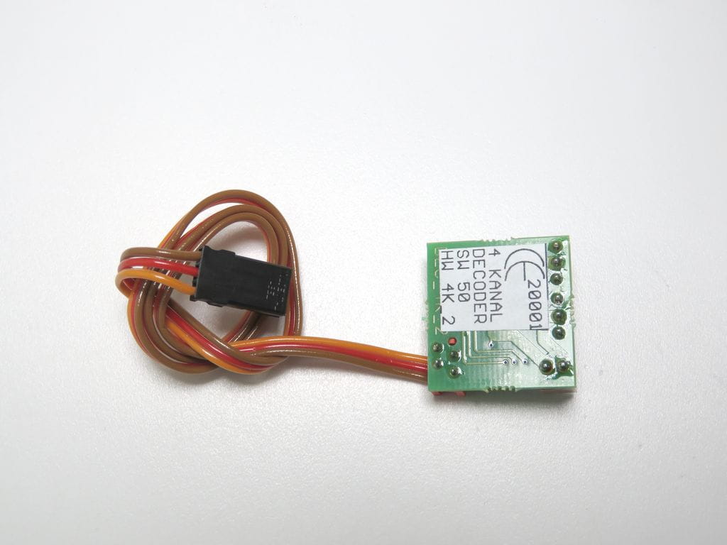 Wedico 4-kanal schaltdecoder 6-14v 2a - RC-Zubehoer