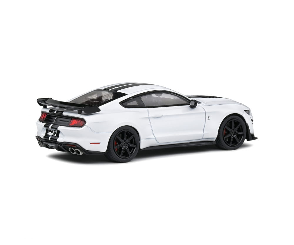 Solido 1_43 Ford Mustang GT500 weiss_schwarz Modellauto - RC-Zubehoer