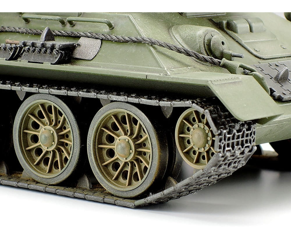 Tamiya 1:48 Rus. Mit. Pz. T-34/85