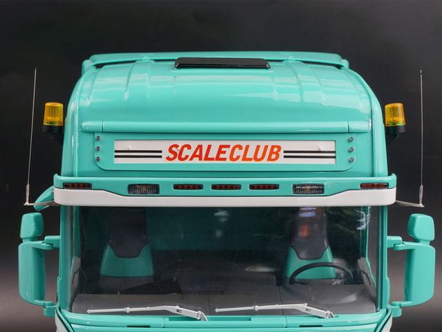 ScaleClub Spiegelantenne mit Halter links aus V2A für Scania