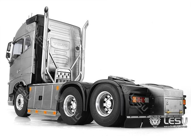 Lesu 1:14 Auspuffanlage für VOLVO High-Pipe mit LED