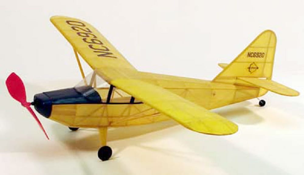 Dumas Aircraft Stinson Voyager Balsabausatz - RC-Zubehoer