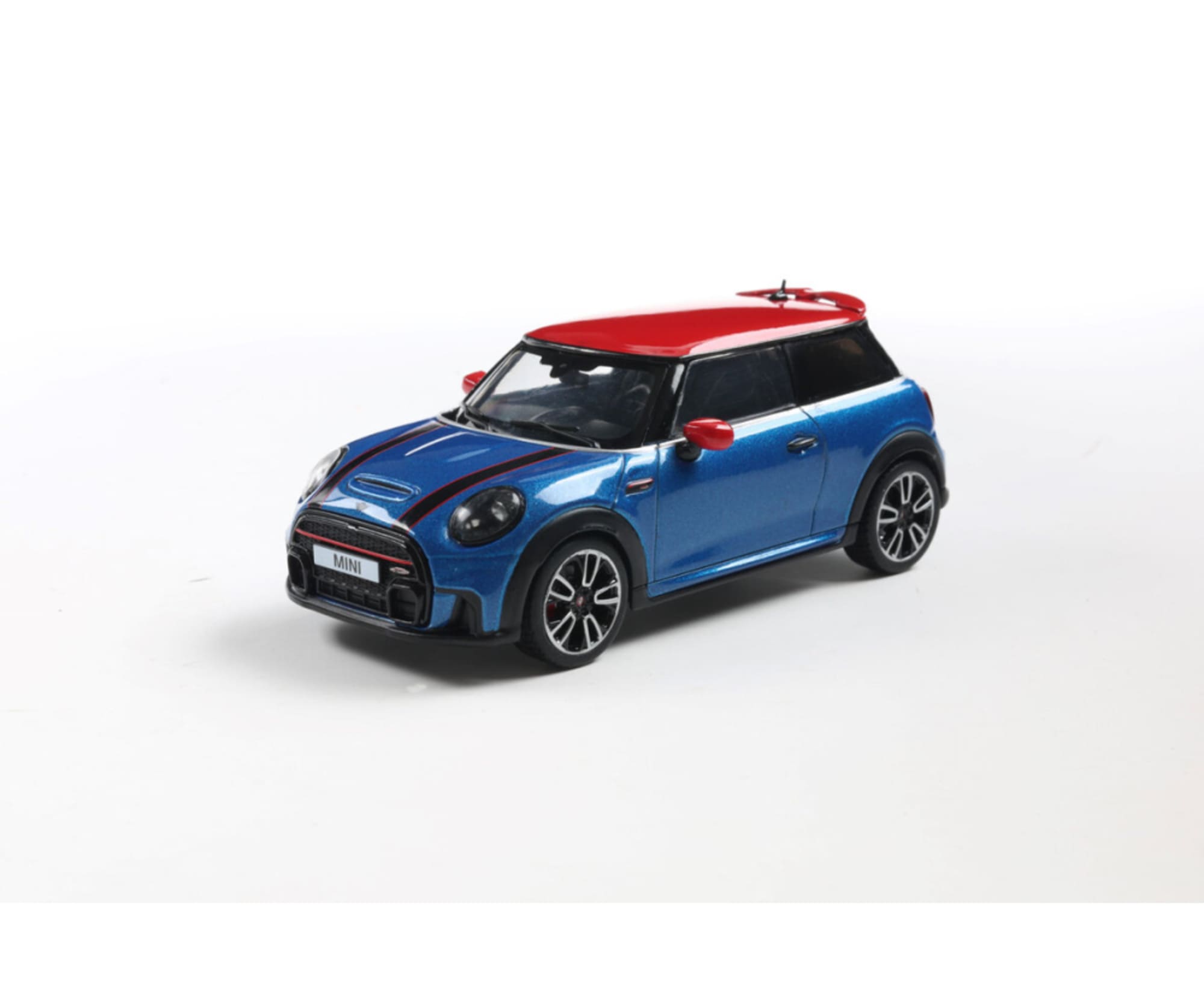 Solido 1_43 Mini Cooper Island blau met. 2023 Standmodellauto