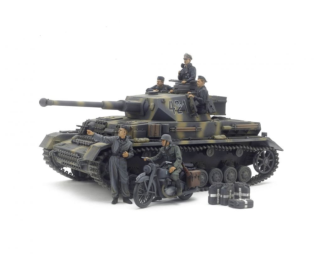 TAMIYA 25208 1:35 German PzKpfw.IV AUSF.F avec Krad DAK Maquette Plastique Kit Loisirs Créatifs Collage Assemblage
